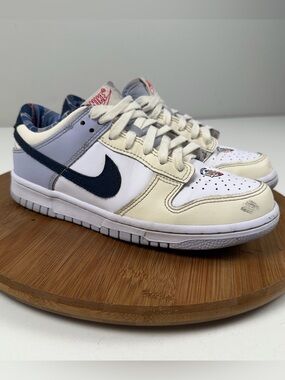 Nike Dunk Low “Just do it” Sneakers